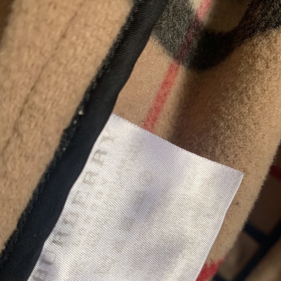 Burberry London 100% Wool Coat - Picture 4 of 11